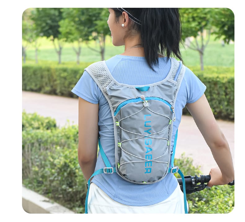 Cross-country running and cycling water bag backpack Marathon outdoor hiking and mountaineering water bag backpack